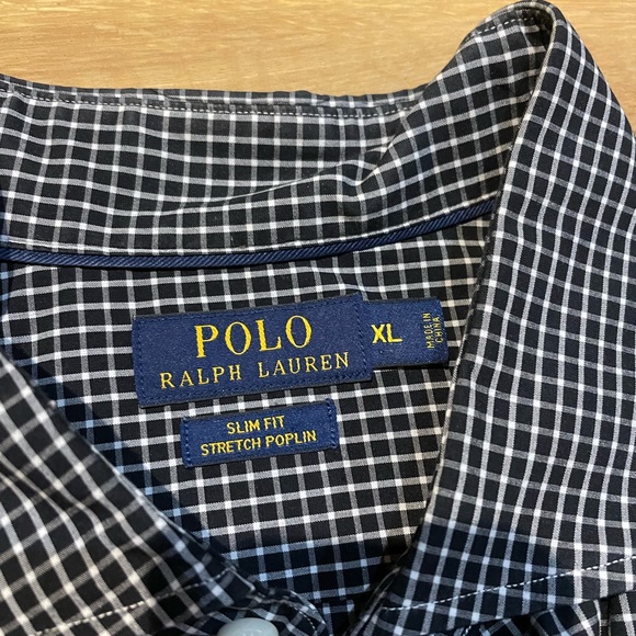 Dress shirt - Picture 2 of 2